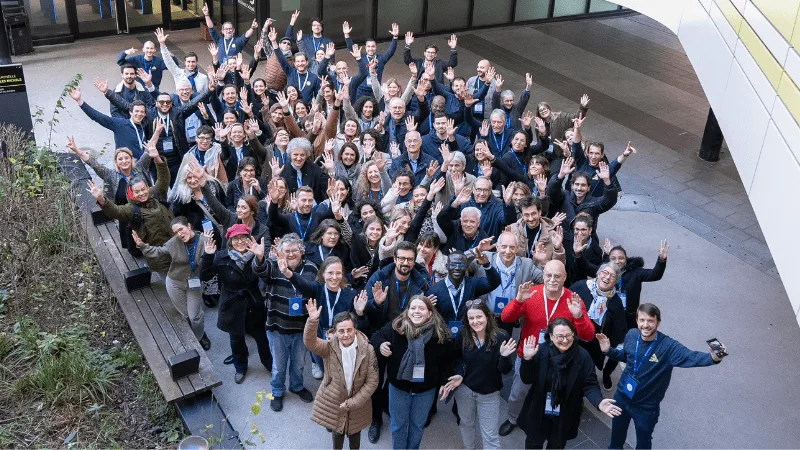 Photo de groupe des partenaires AlumnForce pour les Rencontres 2024